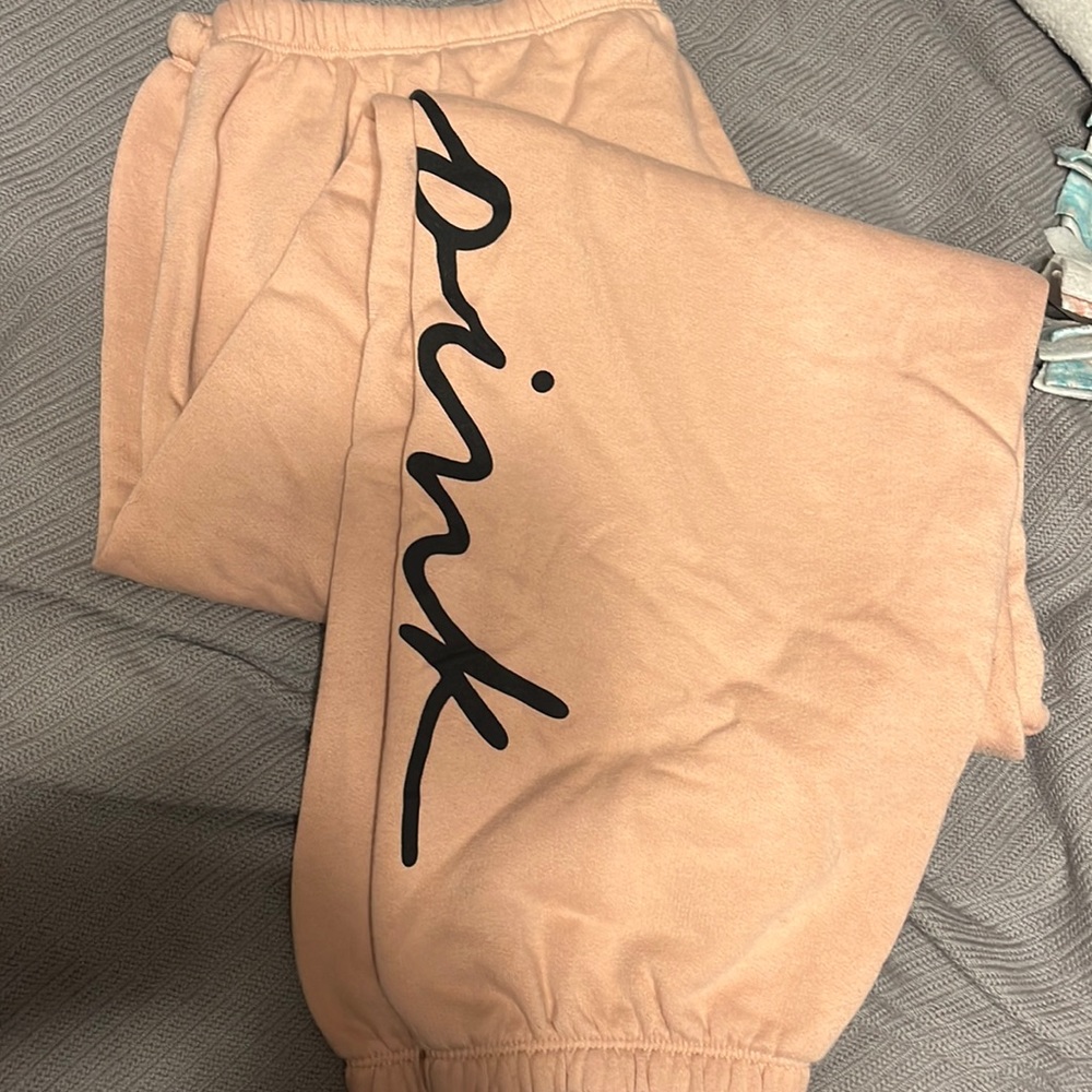 Women’s size extra large, Victoria’s Secret PINK sweatpants.